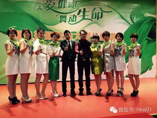 ʢFƽSophieώʿxҼӢF꠺Ӱ